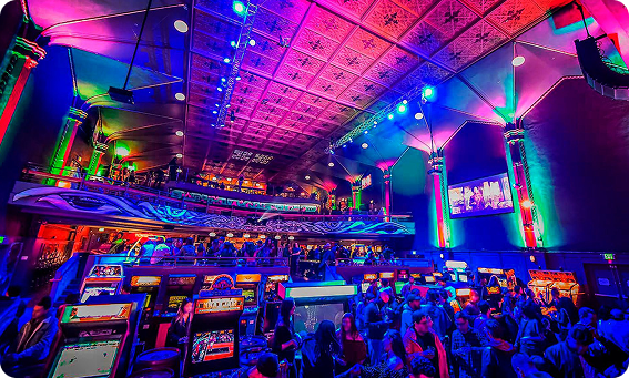 - AWS reinvent group3 AWS reinvent group3