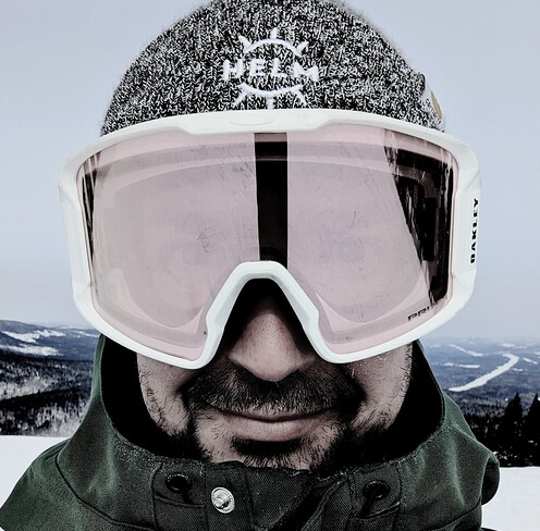 Headshot Mathieu Benoit