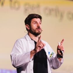 small fish 600x600 1 Eva Bojorges Rodriguez