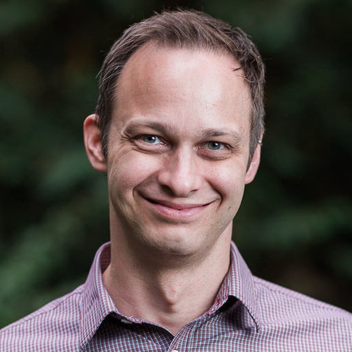 headshot Dave Morris